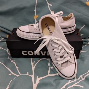 Converse Chuck Taylor All Star low-top shoes